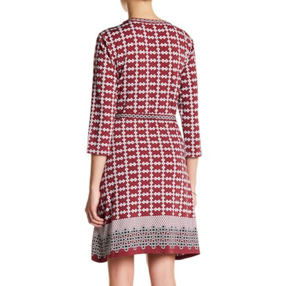 Max Studio GeoGrid Panel Dress - Picture 3 of 4